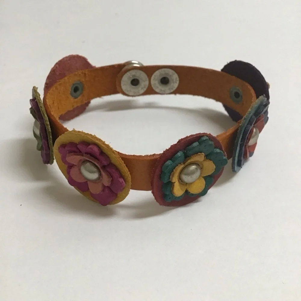 Daisy Flower Leather Bracelet Handmade Mexico Boho Colorful 2-Snap Festival NEW